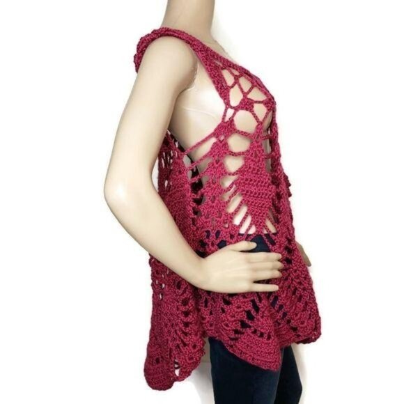 Handcrafted Burgundy Crochet Tank Top Open Lace Design, Sleeveless Boho Style - Picture 4 of 6